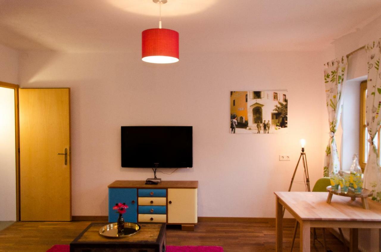 Pinkdeer Apartment ฮัลล์สตัทท์ ภายนอก รูปภาพ
